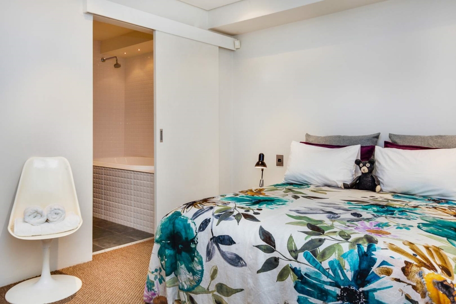 2 Bedroom Property for Sale in Gardens Western Cape